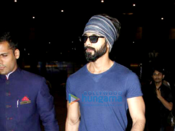Aamir Khan, Shahid Kapoor, Shraddha Kapoor and Fatima Sana Shaikh snapped at the airport