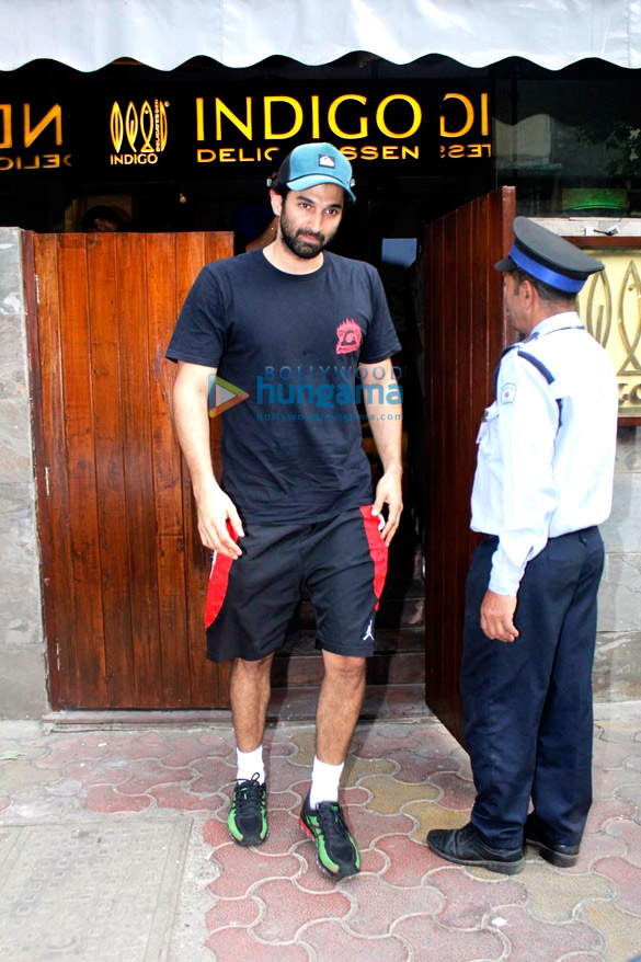 Aditya Roy Kapoor snapped at Indigo restaurant