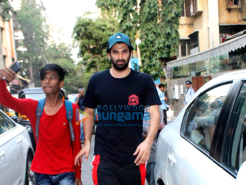 Aditya Roy Kapoor snapped at Indigo restaurant