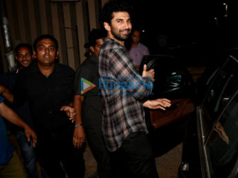Aditya Roy Kapur snapped post partying with close friends
