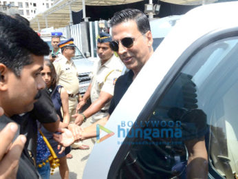 Akshay Kumar graces the Transform Maharashtra initiative launch by Devendra Fadnavis