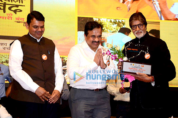 amitabh bachchan graces the launch of the darwaza bandh campaign 3