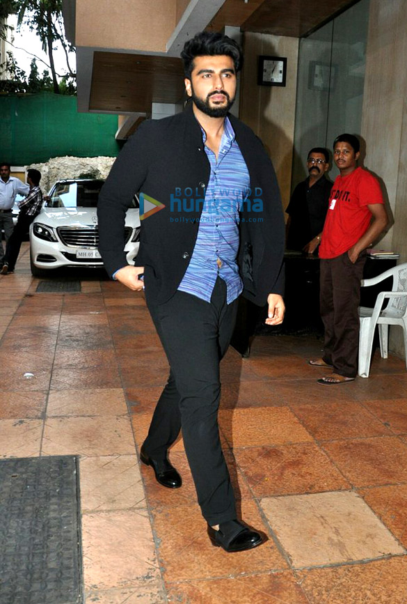arjun kapoor and shraddha kapoor snapped at half girlfriend promotions 2