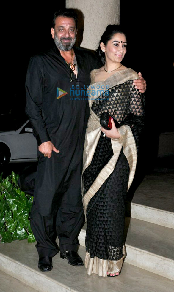 bhoomi movie wrap up bash with sanjay dutt 4