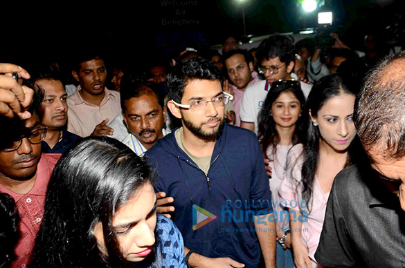 celebs attend justin biebers concert in mumbai 36