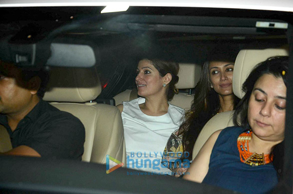 hrithik roshan sussanna khan twinkle khanna and sonali bendre snapped post dinner at a friends house in bandra 2