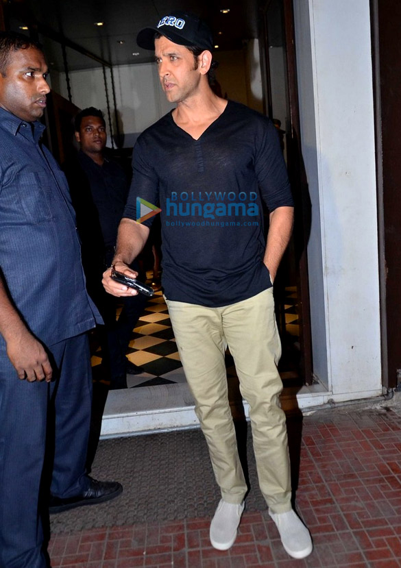 hrithik roshan sussanne khan and others snapped at bastian 4
