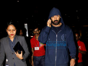 Jacqueline Fernandez, Jackie Shroff and John Abraham snapped at the airport