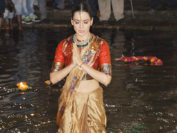 Kangna Ranaut Takes A Dip In Holy Water Of Ganga