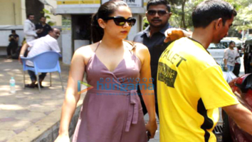 Mira Rajput snapped post her salon session in Bandra