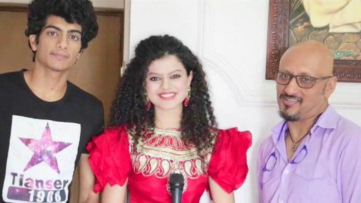 Palak Muchhal, Palash Muchhal and Shantanu Moitra Ecstatic about Khushi Waali Khushi Palak Muchhal, Palash Muchhal and Shantanu Moitra Ecstatic about Khushi Waali Khushi