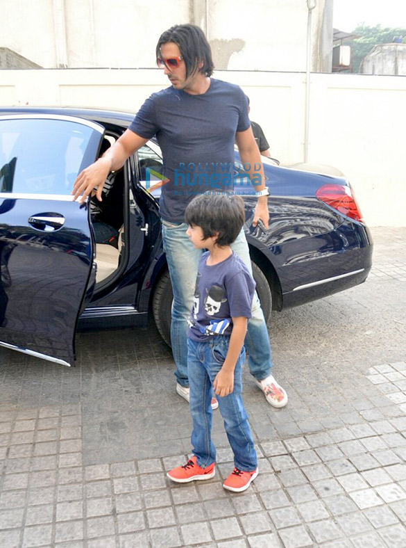 rishi kapoor and zayed khan snapped at pvr juhu 2