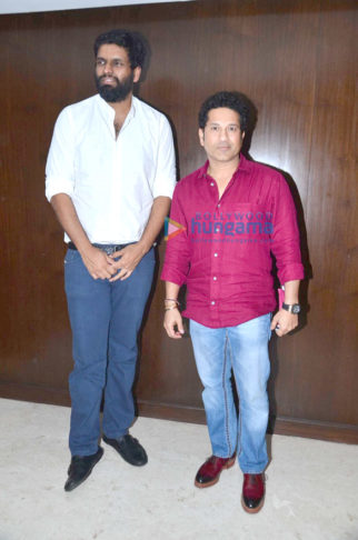 Sachin Tendulkar snapped promoting the film ‘Sachin – A Billion Dreams’