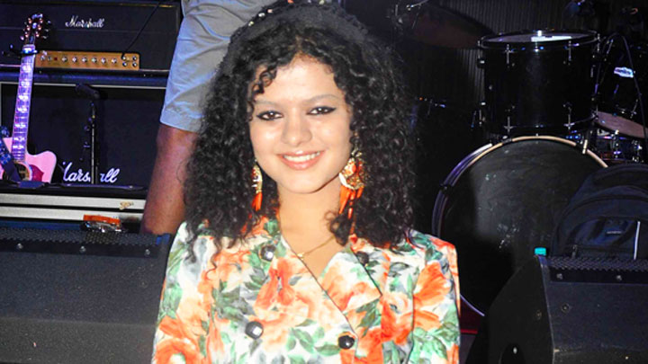 Salman Khan Travel Partner, Singing For Alia Bhatt – Rapid Fire With Palak Muchhal Salman Khan Travel Partner, Singing For Alia Bhatt – Rapid Fire With Palak Muchhal