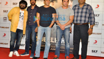 Salman Khan and Sohail Khan at the trailer launch of Tubelight