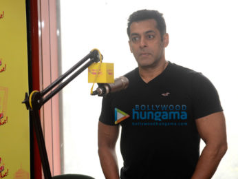 Salman Khan and Sohail Khan promote 'Tubelight' at 98.3 FM Radio Mirchi studio