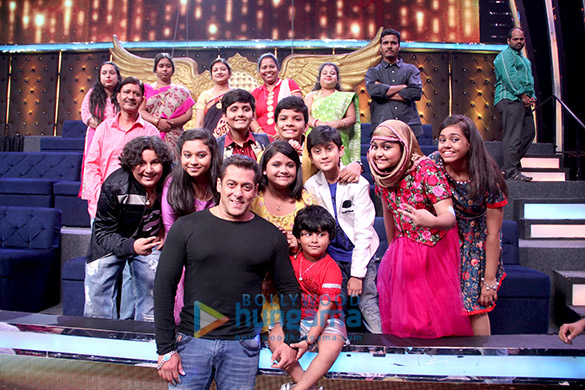 salman sohail promote tubelight on sa re ga ma pa lil champs 3