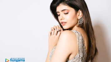 Celebrity wallpapers of Sanjana Sanghi
