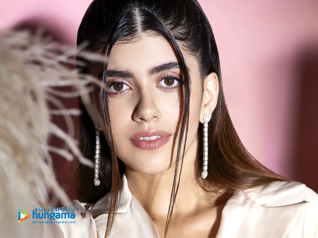Sanjana Sanghi Sanjana Sanghi