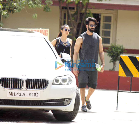 shahid mira bipasha and sooraj snapped at the gym 2