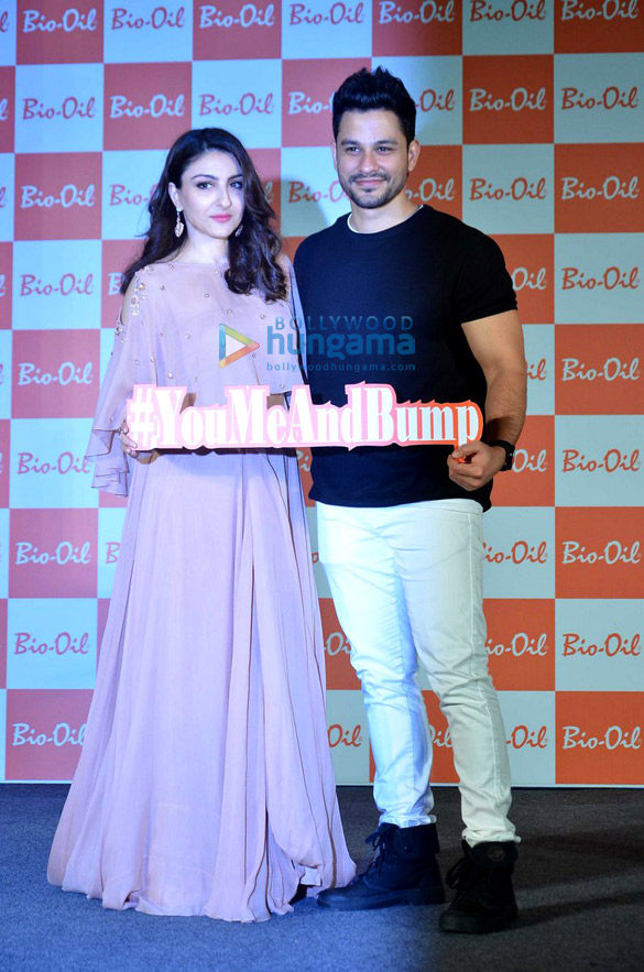soha ali and kunal khemu at the launch of bio oil 2