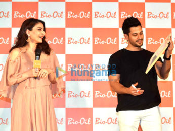 Soha Ali Khan and Kunal Khemu grace the launch of Bio Oil