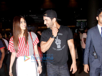 Sushant Singh Rajput, Kriti Sanon, Diana Penty and Farhan Akhtar snapped at the airport