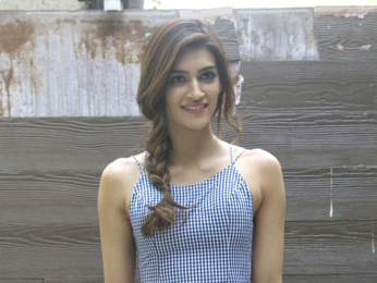 Sushant Singh Rajput and Kriti Sanon snapped at 'Raabta' promotions