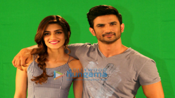 Sushant Singh Rajput and Kriti Sanon snapped promoting their film ‘Raabta’