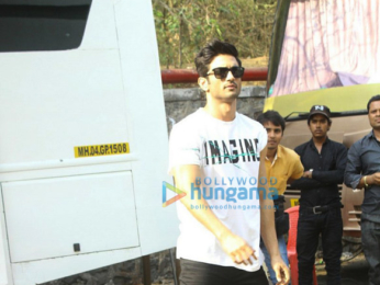 Sushant Singh Rajput and Kriti Sanon snapped promoting their film 'Raabta'