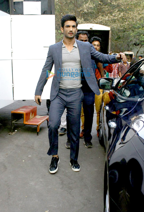 sushant singh and kriti sanon at raabta promotions 2