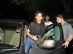 Taapsee Pannu Spotted At Juhu; Questions Media: “Kaun bulata hai tum logo ko?”