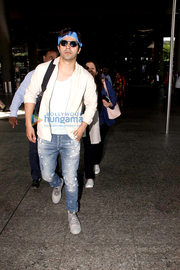 varun dhawan sonakshi sinha and others snapped at the airport 4