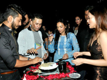 Zareen Khan, Sana Khan, Sharman Joshi and many more at Vishal Pandya's birthday bash