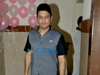 Zareen Khan, Sana Khan, Sharman Joshi and many more at Vishal Pandya's birthday bash