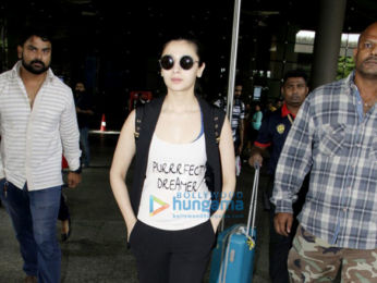 Alia Bhatt snapped at the airport