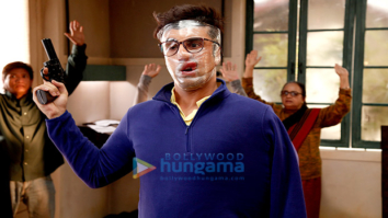 HILARIOUS! Ranbir Kapoor’s face mask in Jagga Jasoos will leave you in splits