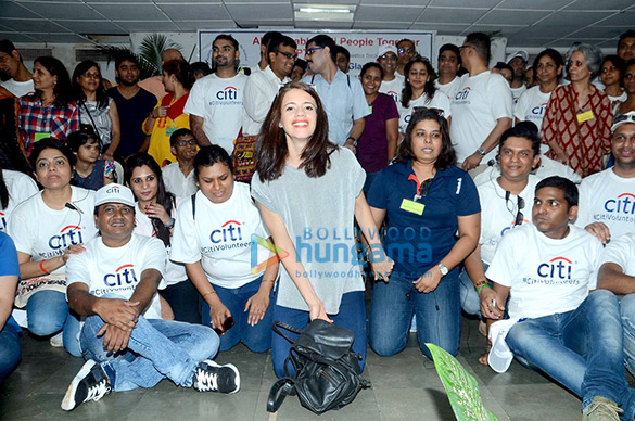 Kalki Koechlin interacts with special kids from NGO Adapt Kalki Koechlin interacts with special kids from NGO Adapt