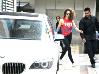 Kangna Ranaut snapped post sword fight rehearsals for her movie Manikarnika