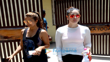 Kareena Kapoor Khan and Amrita Arora snapped post their Yoga session in Bandra