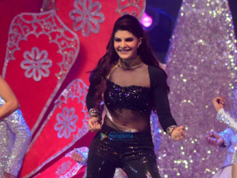 Ranveer Singh and Jacqueline Fernandez snapped at Vivek Kothari and Dimpal's sangeet ceremony