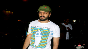 Riteish Deshmukh snapped in Bandra