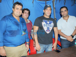 Here’s what Salman Khan did this for the campaign against open defecation in Mumbai