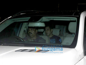 Salman Khan, Iulia Vantur and the Khan family at Sohail Khan's son's birthday bash
