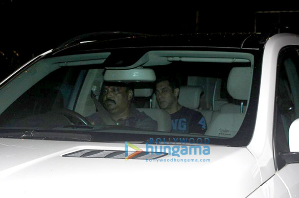 salman khan iulia vantur and the khan family at sohail khans sons birthday bash 3