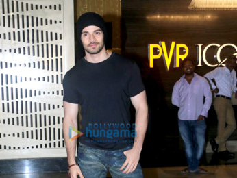 Salman Khan, Shah Rukh Khan and others snapped at Tubelight's screening