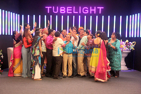 Salman Khan and Sohail Khan promote their film Tubelight on sets of the show Taarak Mehta Ka Ooltah Chashma Salman Khan and Sohail Khan promote their film Tubelight on sets of the show Taarak Mehta Ka Ooltah Chashma