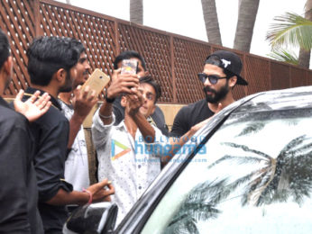 Shahid Kapoor & Ishaan Khattar snapped at Juhu