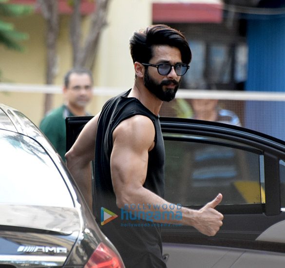 shahid kapoor and wife mira snapped at the gym 2