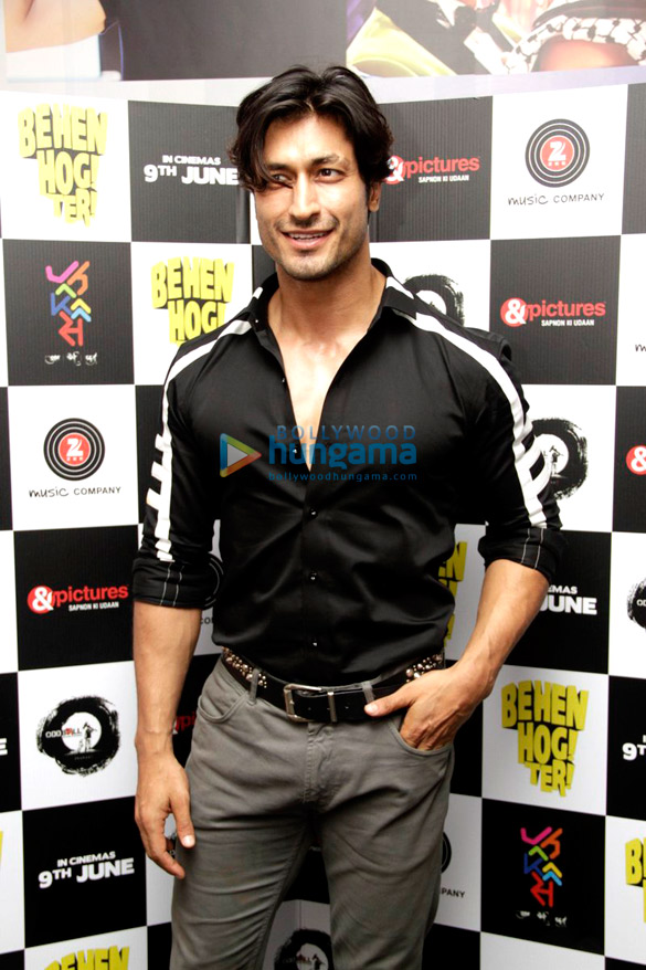 shruti hosted special screening of behen hogi teri 2